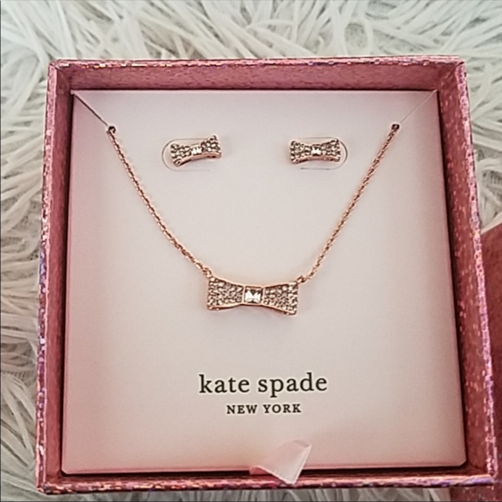 $30FIRM!! NEW Kate spade studs bow tie necklace - Picture 4 of 5